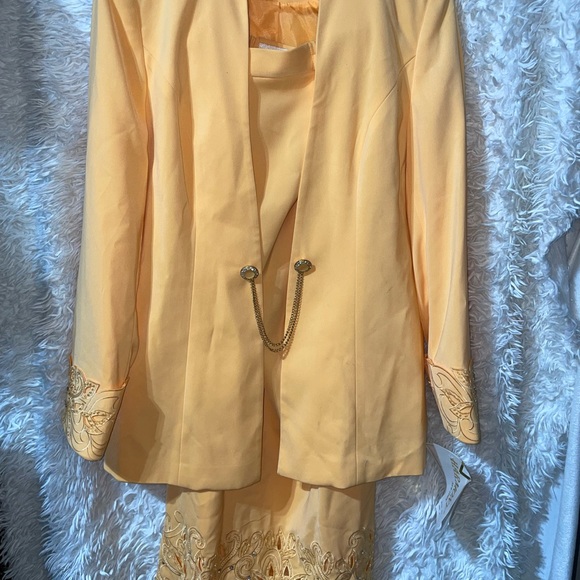 Harmony New York Suit set - Picture 1 of 4